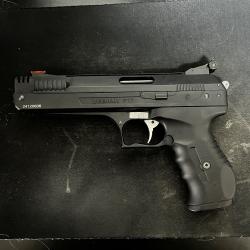 Beeman P17 neuf avec plombs