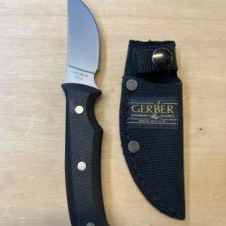 Couteau GERBER 900