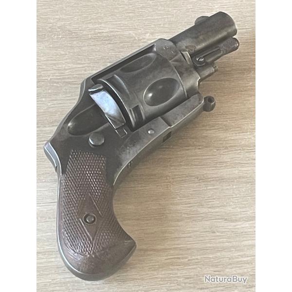 Superbe Revolver ��L�OPOLD ANCION MARX�� (LAM) LI�GES XIX�me