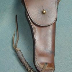 Tr&egrave;s bel &eacute;tui mod&egrave;le 1916 pour Colt 1911  fabrication G.& K. 1918 avec nom du soldat et l'unit&eacute;