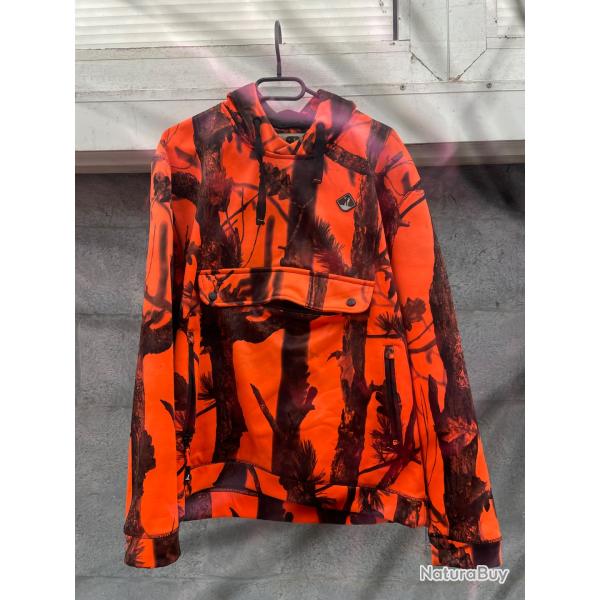 Pull � capuche, percussions