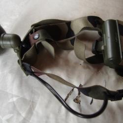 LAMPE FRONTALE r&eacute;glementaire arm&eacute;e fran&ccedil;aise. Pile non fournie.