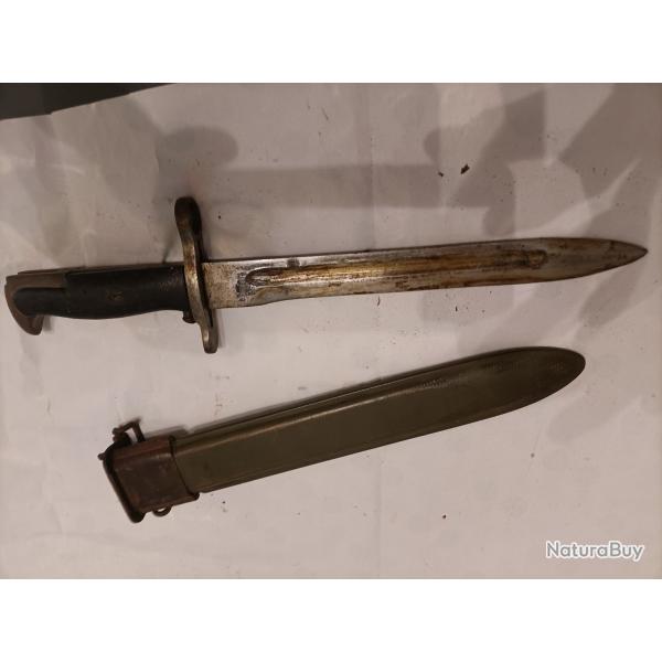 Vends 4 ba�onnettes de la seconde guerre mondiale