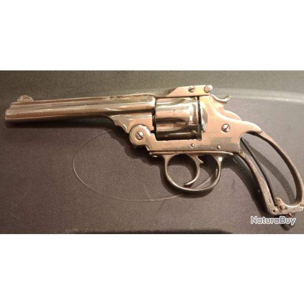 Revolver 38 SW en PN. Fabrication Sous licence Belge