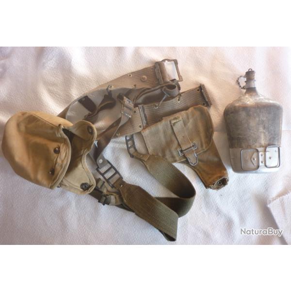 CEINTURON AVEC BRELAGE ETUI PISTOLET, GOURDE ET QUART AVEC L'ETUI