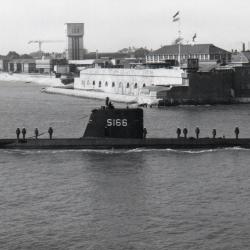 PHOTO - Marine de Guerre - Le Sous-Marins " DELFIN " -N&deg;6082