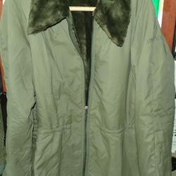 VESTE FOURREE DES TROUPES DE MONTAGNE DE L'ARMEE FRANCAISE AVEC DOUBLURE POUR LE FROID DE 1976 AVEC