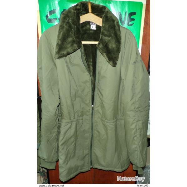 VESTE FOURREE DES TROUPES DE MONTAGNE DE L'ARMEE FRANCAISE AVEC DOUBLURE POUR LE FROID DE 1976 AVEC