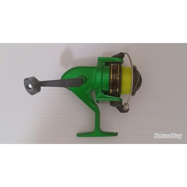 Superbe moulinet vert brillant rempli de fil Mitchell : pr�t � p�cher