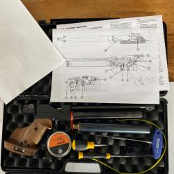 Feinwerkbau pistolet mod&egrave;le 2