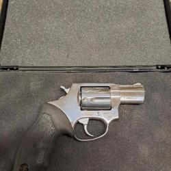 TAURUS 605 SS CAL.357 MAG NEUF / canon de 2 POUCES / CHROME / 5 COUPS