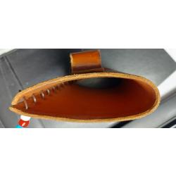 Cartouchi&egrave;re de crosse en cuir pour gaucher