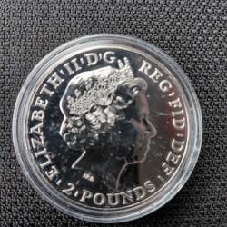 Pi&egrave;ce 2 pounds Elizabeth 2 en argent