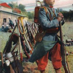 CPA -LARMEE FRANCAISE -Infanterie En Tenue de campagne - N&deg;6099