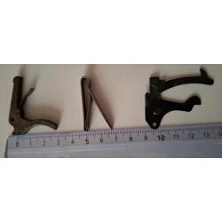 LOT DE PIECES PISTOLET REVOLVER INDETERMINE