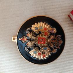 INSIGNE MILITAIRE EMBLEME DES TSARS DE LA RUSSIE