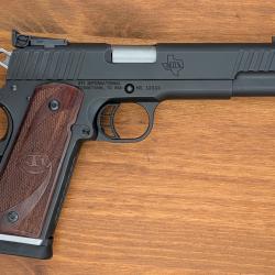 Pistolet 1911  STI  Trojan  45 ACP 5"