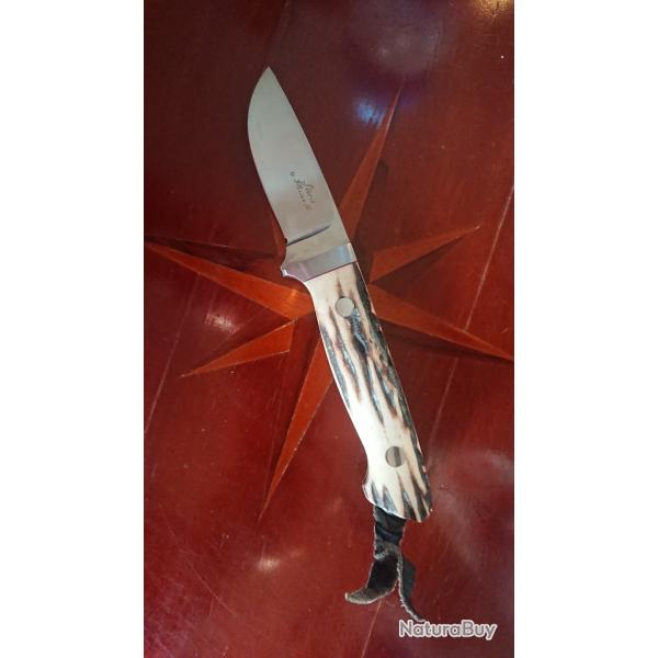 Couteau de collection artisanal. Fabrication suisse Floris by Florian B.