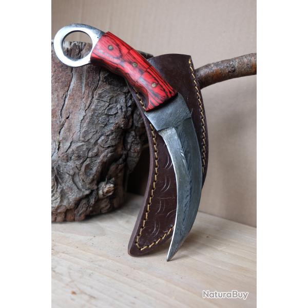 Couteau Karambit Lame Acier Damas 256 Couches Manche Bois Rubis Etui Cuir Fabrication Artisanale