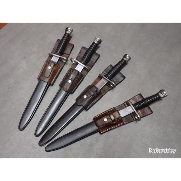 Baionnette Suisse pour FASS 57 avec porte fourreau en cuir