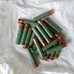 Lot de 22 cartouches anciennes double charge GEVELOT en calibre 9 m/m flobert.