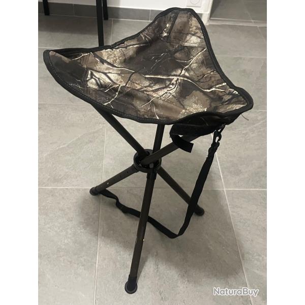 Tabouret pliant de chasse