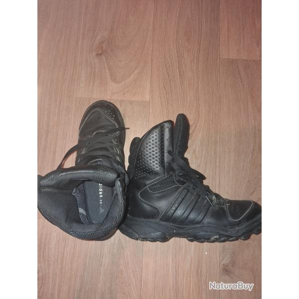 Bottes Rangers ADIDAS GSG9.2, type haute, pointure 41 1/3