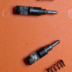 ARMI BETTINZOLI - Cal 12 - Pi&egrave;ce - Percuteur + Ressort x 2