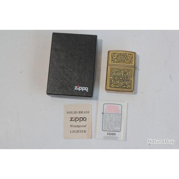 Briquet  ZIPPO Objets du fumeur
