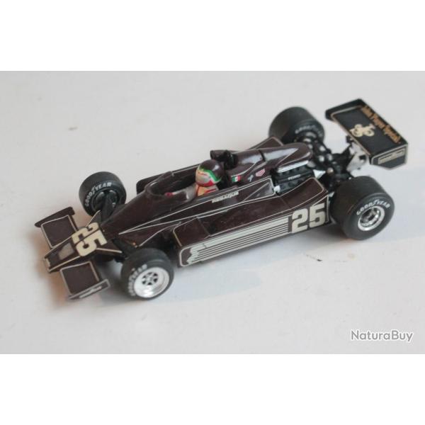 QUARTZO Voiture miniature 1/43 F1 Lotus 78