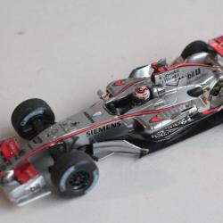 MINICHAMPS Voiture miniature 1/43 F1 McLaren Mercedes MP4-21 2006