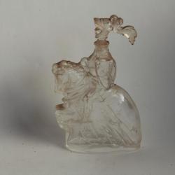 Ancien flacon verre figuratif Chevalier