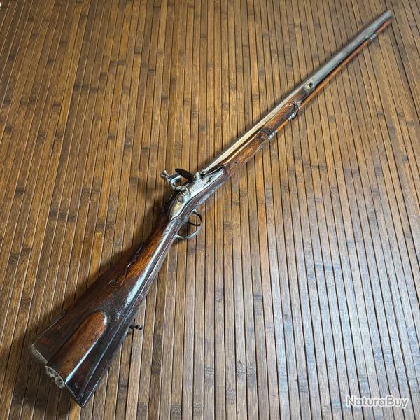 RARE FUSIL HOLLANDAIS A SILEX SIGN�E RENYER MAESTRICHT VERS 1700