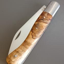 COUTEAU AURILLAC, THIERS, manche olivier, guilloch&eacute;.