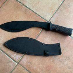 Machette kukri de survie