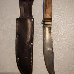Tr&egrave;s ancien couteau de chasse