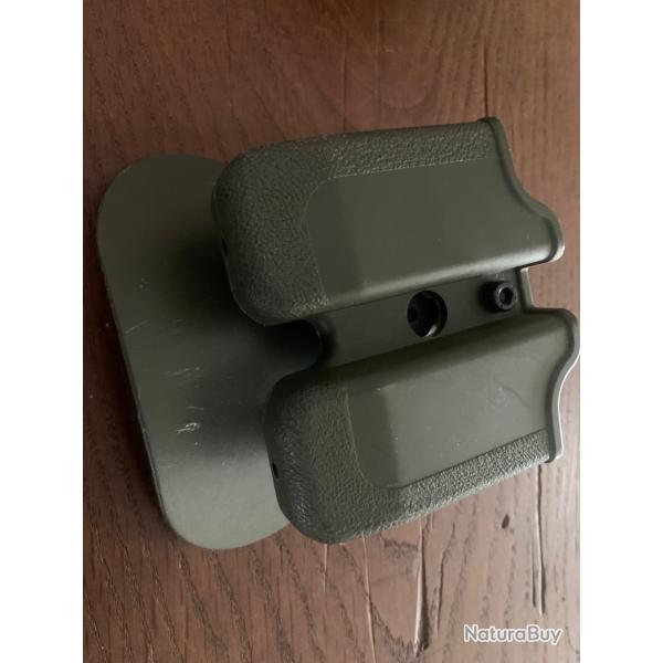 holster Beretta 92 et porte chargeurs - couleur verte