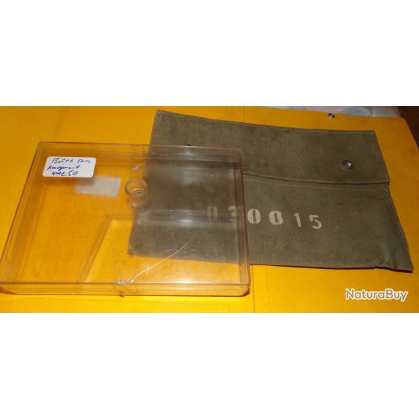 POCHETTE AVEC BOITE DE RANGEMENT POUR P.A MAC 50 , A NOTER UNE FELURE SUR LA BOITE  ,� ETAT� VOIR PH