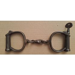 MENOTTES AMERICAINES