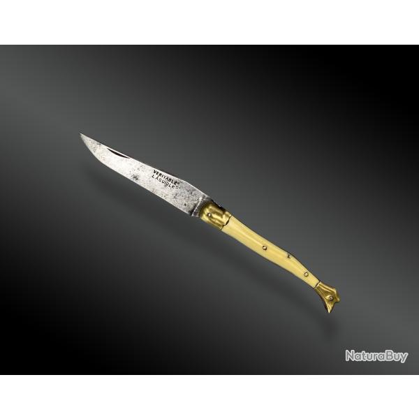 COUTEAU FERMANT LAGUIOLE, JAMBE DE FEMME France XX�me.
