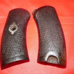 Paire de plaquettes de Revolver 1873