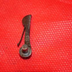 Doigt &eacute;l&eacute;vateur de revolver r&eacute;glementaire 1873