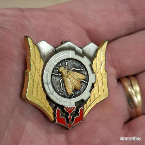 INSIGNE ERT 17 133 ( FRAISSE - A 1154 )