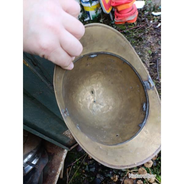 Casque nu de pompier