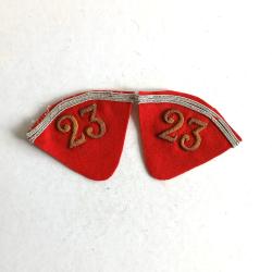 Ecusson - FR451125a Paire &eacute;cusson de col 23&deg;rgt artillerie de campagne