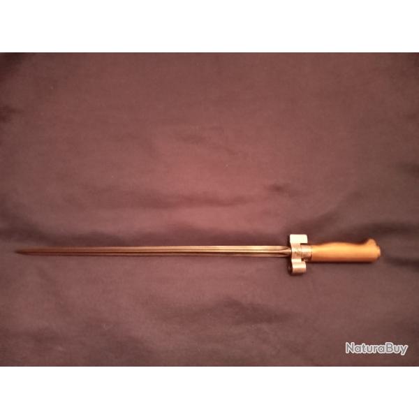 Ba�onnette du mousqueton LEBEL R.35