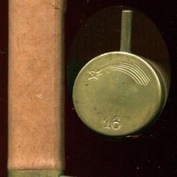 Cal. 16 &agrave; broche - marquage : Com&egrave;te  16 - &eacute;tui carton saumon - charg&eacute;e plomb 2 - POUDRE NOIRE