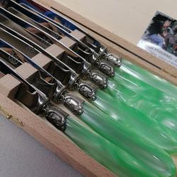 Couteaux table artisanaux vert nacr&eacute; orf&egrave;vrerie promo