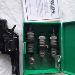 vend revolver d'ordonnance suedois model 1887 cal 7.5 nagant  cat D  + outils de rechargement RCBS