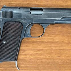 Pistolet Femaru 1937 M calibre 9 mm court 380 ACP